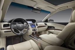 2013 Acura RLX saloon photo gallery